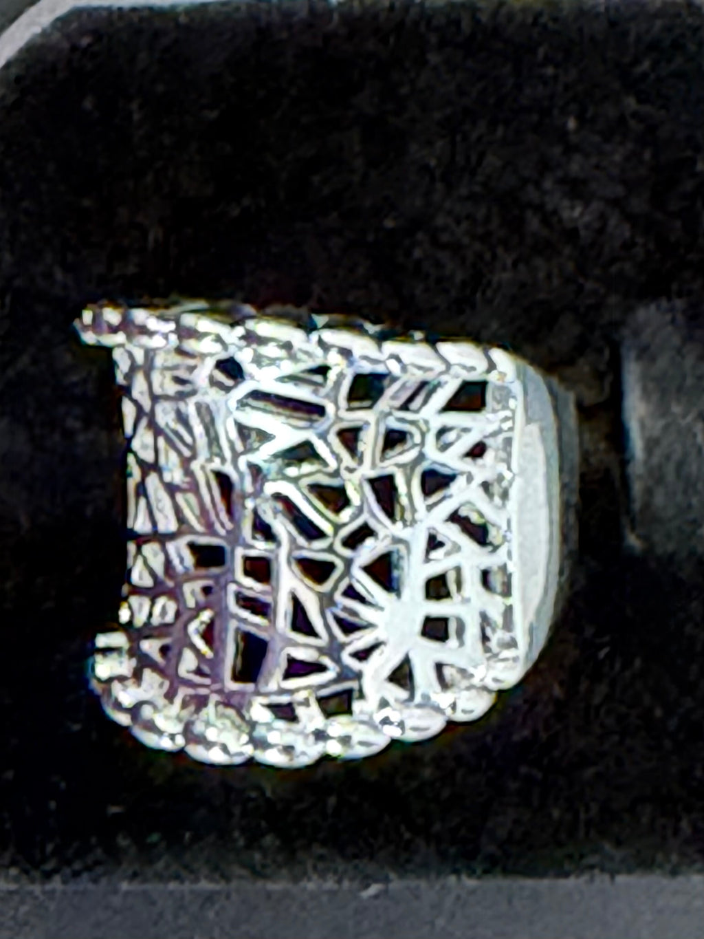 Woman’s 925 Silver Ring