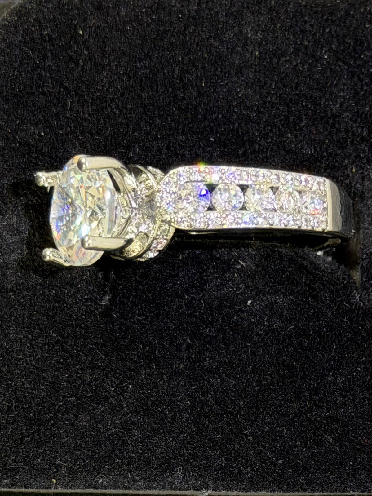 Woman’s Ring