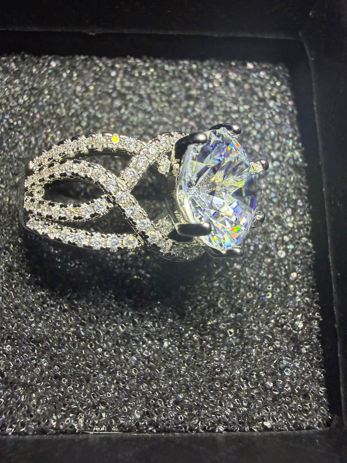 4 CT Mossonite Diamond Engagement Ring