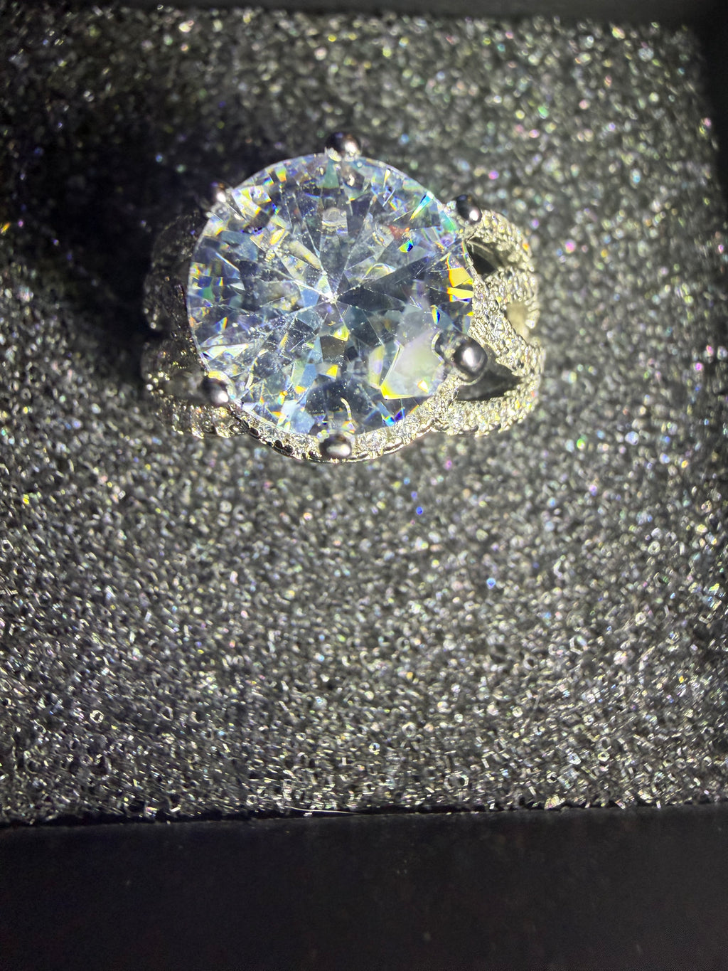 4 CT Mossonite Diamond Engagement Ring