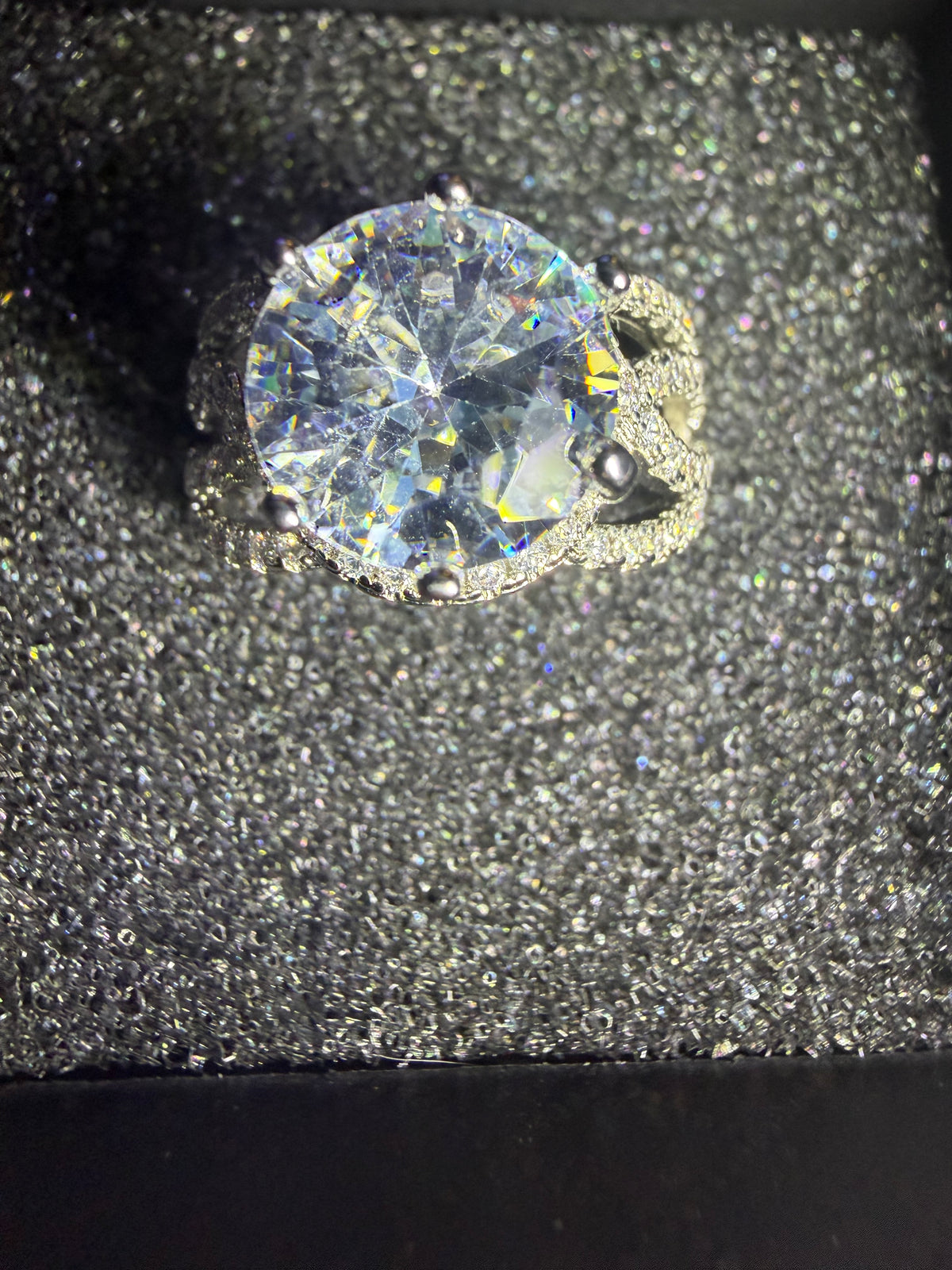 4 CT Mossonite Diamond Engagement Ring