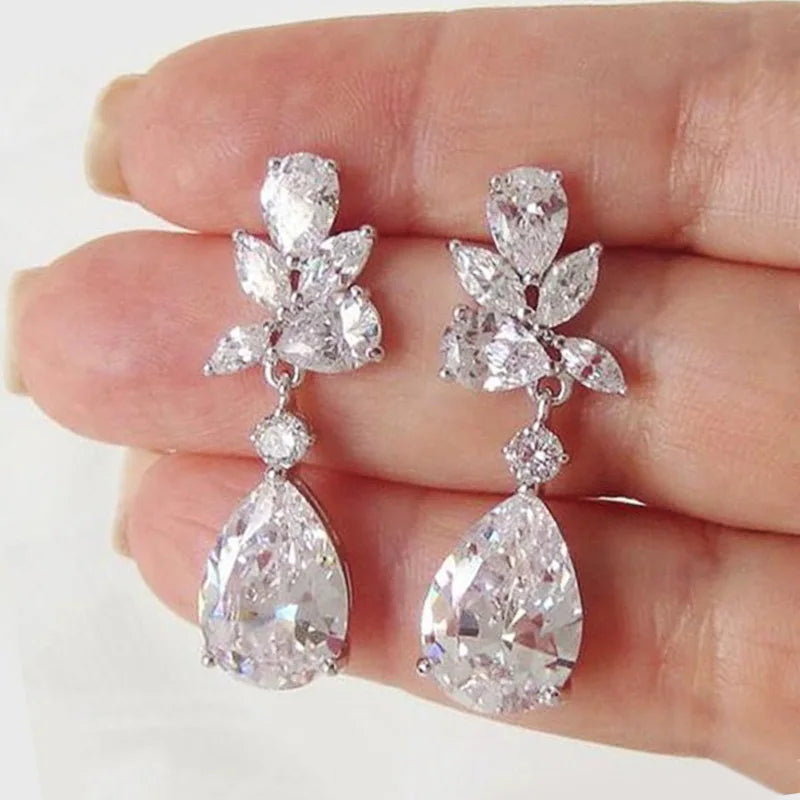 Huitan Crystal Drop Earrings with Bling Bling Cubic Zirconia Temperament Women Earrings High Quality Silver Color Trendy Jewelry