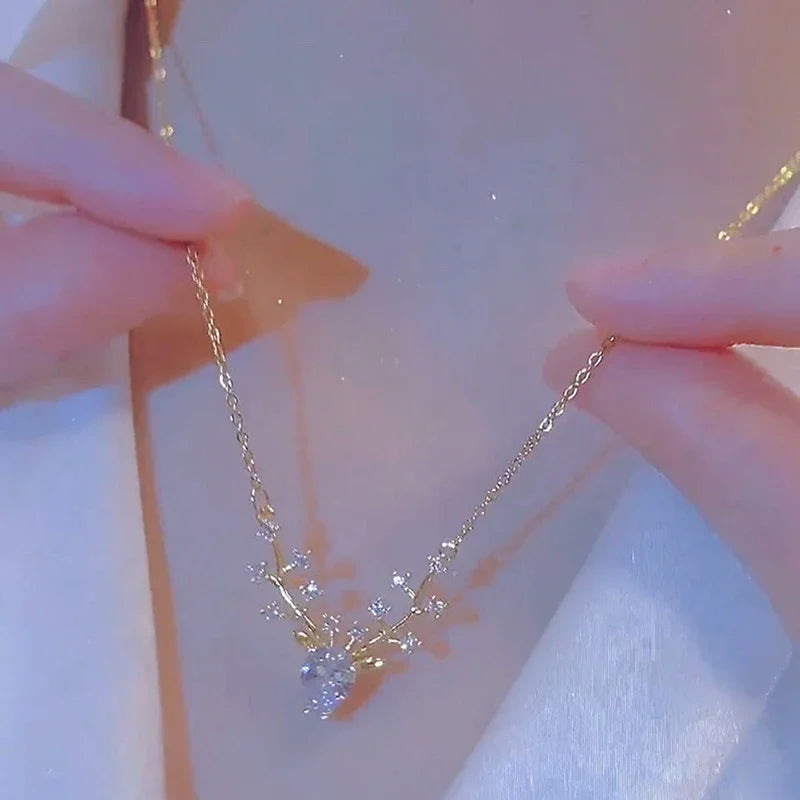 Fashion Jewelry One Deer Has You Little Elk Necklace for Women High-end Temperament Wild Collarbone Chain Pendant Birthday Gift