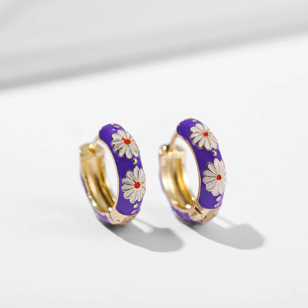 Vintage Enamel Flowers Cute Huggies Hoop Earrings for Women Classic Colorful Engraved Round Circle Ear Buckle Retro Brincos