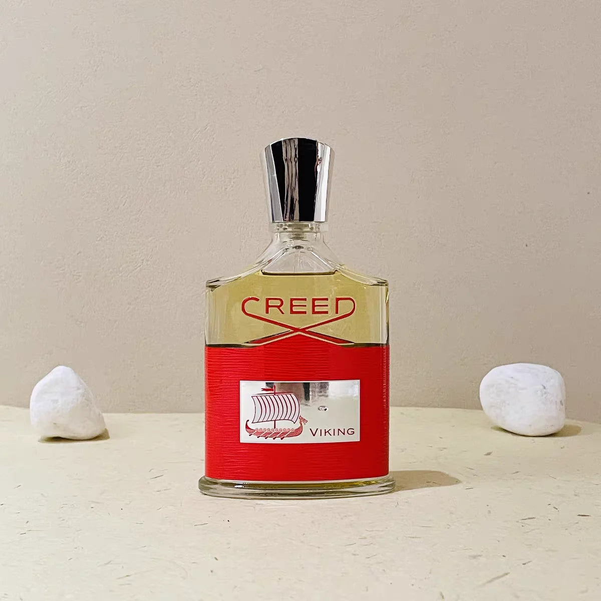 CREED Viking Male Fragrance! The red label Viking ship has outstanding appearance, with citrus herbs and cedar musk, refreshing but not greasy, niche and not easily scented