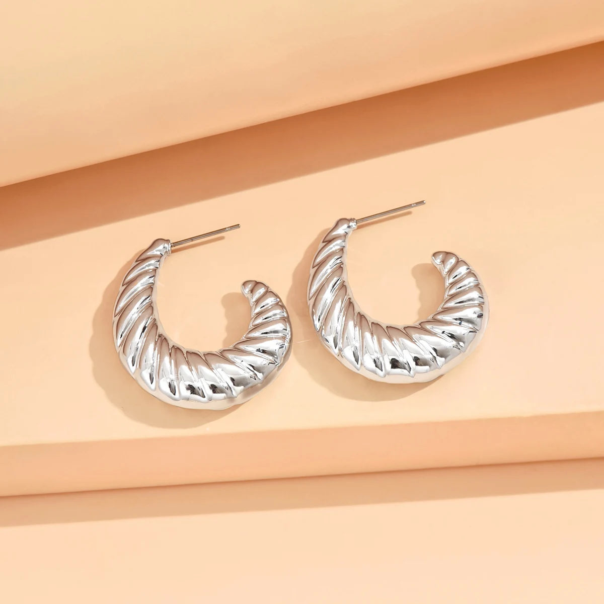 серьги Geometric Irregular Metallic Color Earrings for Women 2024 Minimalist Style Personality Earrings Trendy Jewelry Gift